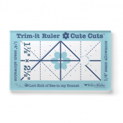 Lori Holt Cute Cuts™ Trim-it™ Ruler 1 1/2in x 2 1/2in 