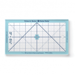 Lori Holt Cute Cuts™ Trim-it™ Ruler 3in x 5 1/2in 