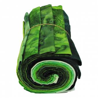 Fat Quarter 1895's Batiks Green 